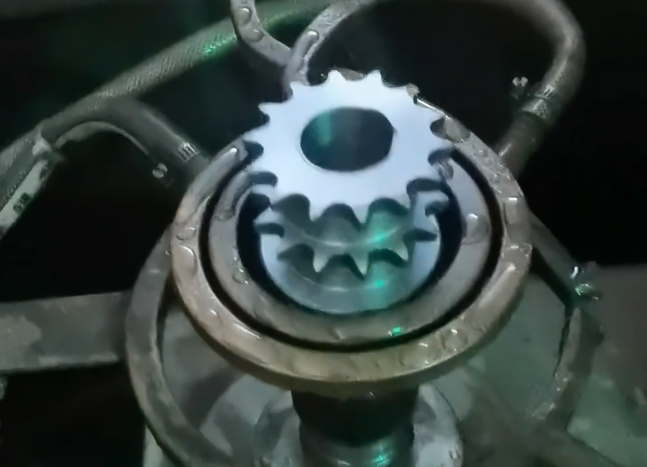 链轮淬火全过程曝光！这种工艺太关键了！